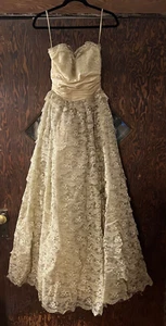 Vintage Taffy's Of CA Beige Tiered Lace Cupcake Wedding Dress Gown Strapless Zip - Picture 1 of 8