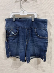 Rock And Republic Jean Shorts Size 10 M New - Picture 1 of 7