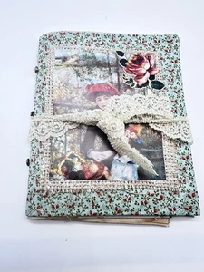 Junk Journal Blumen und Spitze 9x6 cm mit kaffeegefärbtem Papier - Bild 1 von 11