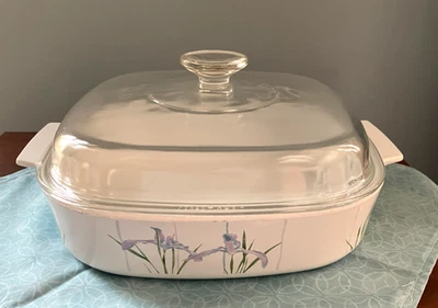 Corning SHADOW IRIS 2.5 Quart Square Casserole w/ Pyrex Lid,  A-10-B,  A-12-C - Image 1 of 4