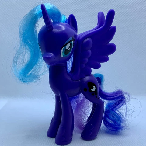 My Little Pony Friends of Equestria Princess Luna with Brushable Hair 2016 Cover