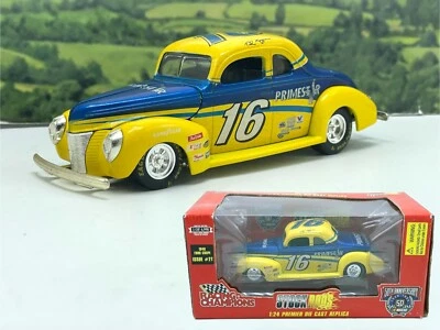 1:24 Racing Champions Stock Rods 1940 Ford Coupe #2T Ted Musgrave #16 Primestar - Image 1 of 4