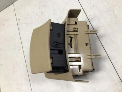 MERCEDES E350 2007 CONSOLA PISO CENTRAL PANEL CENICERO TRASERO FÁBRICA Foto 1 de 4