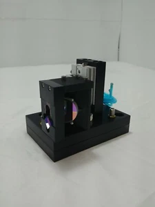 Photonisches Laser Optisches Positioniergerät mit pneumatisch betätigter Positionierung - Bild 1 von 8