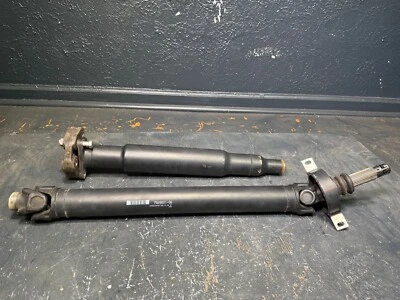 11–18 BMW X3 X4 F25 F26 REAR DRIVESHAFT PROP SHAFT OEM 26107589801 - Image 1 of 4