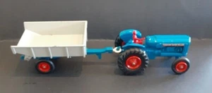 LESNEY MATCHBOX KING SIZE K-11 FORDSON SUPER MAJOR TRATTORE & RIMORCHIO WHITLOCK - Foto 1 di 24