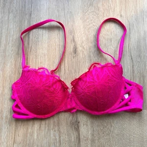 Victoria's Secret PINK Wear Everywhere Push-Up Hot Pink Bra 34B - Picture 1 of 9