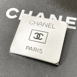 Chanel Brooch Cocomark Square Plate Silver PARIS Black Logo 4cm wide × 3.6cm S01 - Picture 1 of 4