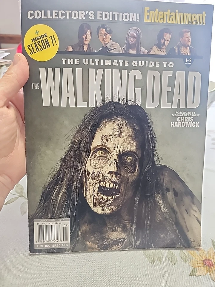 The Walking Dead Ultimate Guide Collectors Edition 2017 Undead Cover Ent. Weekly - Image 1 of 2