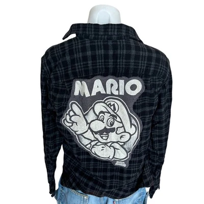 Camisa xadrez Mario flanela PEQUENA tamanho grande upcycle exclusiva gamer kidcore geek - Imagem 1 de 4