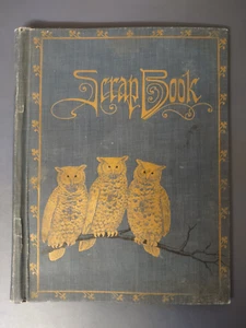 ~LIBRO vintage anni 30 copertina 3 gufi con diverse pagine di ritagli di poesie, blu - Foto 1 di 14
