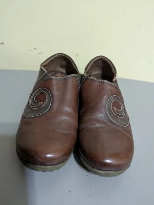 L'artist Spring Step Women's Size EU 40 Brown Leather Uno Loafers - Image 1 of 4