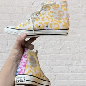 Converse Hi Tops Animal Print Leopard Print Multi Coloured Chuck Taylor All Star - Picture 1 of 7
