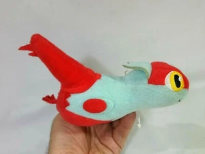 Pokemon LATIAS 6" Muñeca de Peluche Figura BANPRESTO 2015 Premio OVNI Juguete Japón LATIOS - Imagen 1 de 7