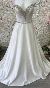 3 Pc Alfred Angelo Wholesale Wedding Dress Lot Size 4 - Picture 1 of 12