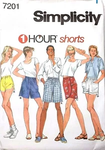 SHORTS SKORT SEWING PATTERN Simplicity 7201 6-10 Womens Elastic Waist Uncut - Picture 1 of 2