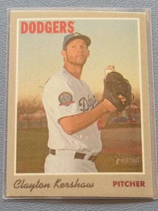 2019 Topps Heritage #3 of 15 Clayton Kershaw 1970 Cloth Stickers insert Dodgers - Picture 1 of 2