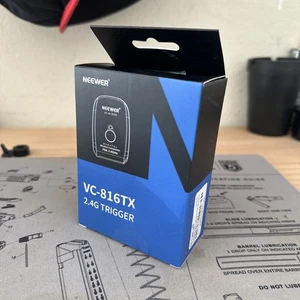 Neewer Trigger-  VC-816TX New - Picture 1 of 3