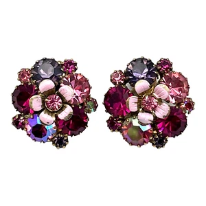 Vintage Weiss AB Aurora Borealis Rhinestone Cluster Clip On Earrings Signed - Picture 1 of 8