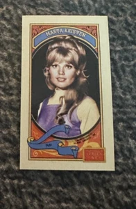 Mini hindú 2014 Panini Golden Age espalda marrón Marta Kristen #100 - Imagen 1 de 2