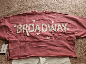 Maglia Spirit "Broadway" oversize crop top "Primrose" e set pantaloncini nuovi con etichette, Lg. - Foto 1 di 10