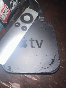Apple TV (3rd Generation) 8GB Digital HD Media Streamer - Black - Picture 1 of 4