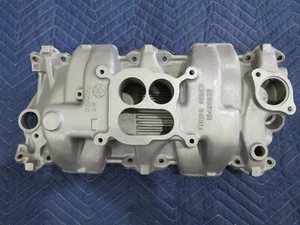 Corvette 1963 327/340 HP colector de admisión de aluminio -- GM #3794129 -- ¡Restaurado profesional! - Imagen 1 de 8
