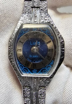 Vintage Ladies Watch Luch Mechanical Soviet USSR Wristwatch for parts/repair - Image 1 of 4