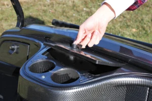 Scomparto cruscotto Yamaha Drive in fibra di carbonio - Foto 1 di 1