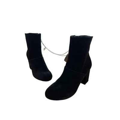 American Eagle Women's Black Suede Booties Size 8 - NWT - Image 1 of 4