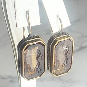 Pendientes colgantes vintage Extasia Intaglio diseño camafeo bronce tono dorado antiguo 1" - Imagen 1 de 10