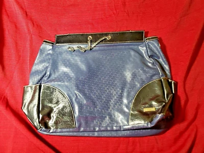 Bolsa de mão Janice Miche Prima capa magnética pele rosto azul marinho preta - Imagem 1 de 4