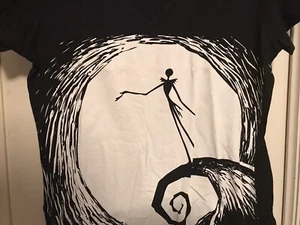 THE NIGHTMARE BEFORE CHRISTMAS SPIRAL HILL GIRLS T-SHIRT XL NEW /w Tags - Picture 1 of 4