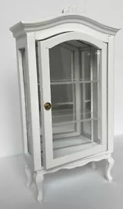 Dollhouse Miniature 1:12 White Curio Display Cabinet - Bild 1 von 1