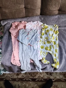 Pijama/vestido con patas para bebé niña de 6 meses de Carters animales gris y rosa - Imagen 1 de 8