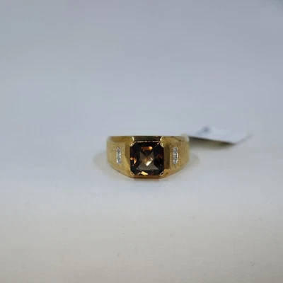Anillo para hombre enchapado en oro con detalles de cuarzo y diamantes Foto 1 de 4