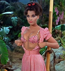 Gilligan's Island Mary Ann 11 x 14"  Photo Print - Picture 1 of 1
