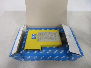 SICK WSU 26-131 1005698 24V DC -inutilizzato- - Foto 1 di 2