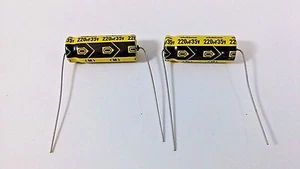2 Stück Nichicon Kondensator Axial Elektrolytleitung 35V 220uF 85°C (M) 0628 - Bild 1 von 5