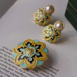 Vintage Enamel Flower Brooch Earring Pearl Women Clothing Party Accessories Gift - Picture 1 of 17