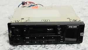 Peugeot PTD 390 Einbauradio Radio Autoradio Cassette - Bild 1 von 2