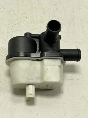 VOLVO S80 2007 FUEL VAPOR CHARCOAL CANISTER EMISSION CONTROL FACTORY - Image 1 of 4