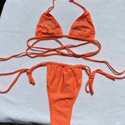 Parte superior triangular de bikini con tiras de estrás naranja pequeña a S/M parte inferior ajustable Foto 1 de 4