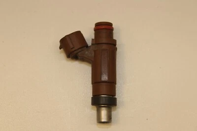 Inyector de combustible inferior principal Suzuki GSXR 600 750 2006-2007 15710-01H00 Foto 1 de 4