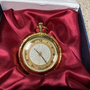 Pocket Watch in box - Picture 1 of 6