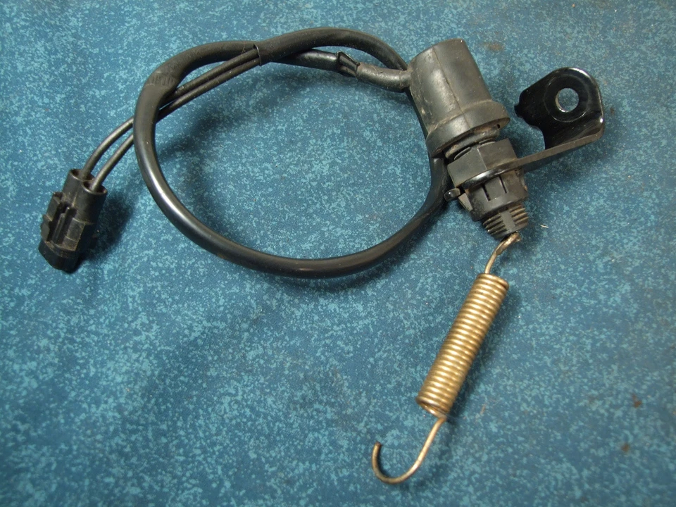 Interruptor de pedal de freno 2006 Yamaha V-Star XVS650 XVS65 Midnight Custom Foto 1 de 1