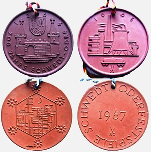 DDR Schwedt, Porzellan Medaillen, Oderfestspiele 1967 + Jubiläum 700 Jahre - Picture 1 of 9