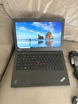 Lenovo ThinkPad X240 | i7-4600U  | Backlit Keyboard | With Charger - Image 1 of 4