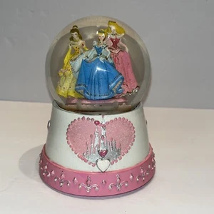 KCare Prinzessin musikalische Schneekugel Dornröschen Cinderella Belle - Bild 1 von 9
