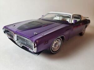 1971 Dodge Charger R/T Hemi 1:18 Scale Diecast American Muscle Authentics Car